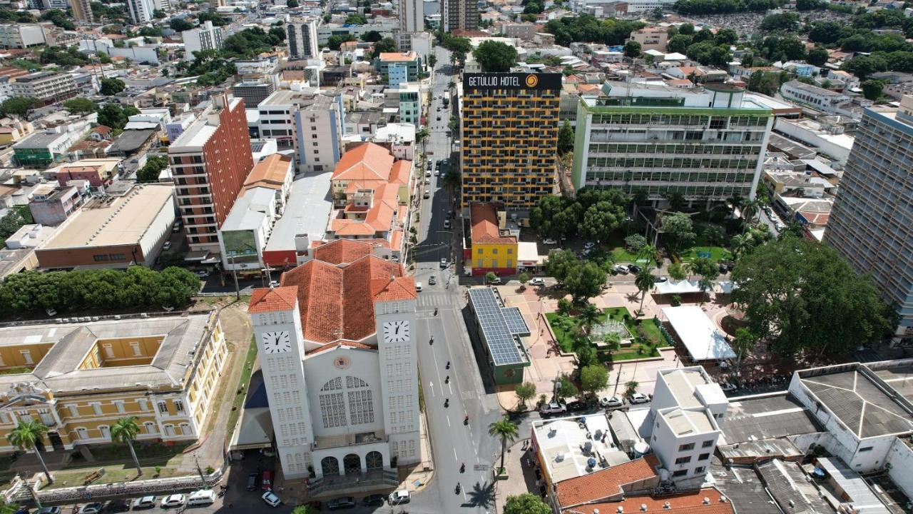 Getúllio Hotel Cuiabá Exterior foto