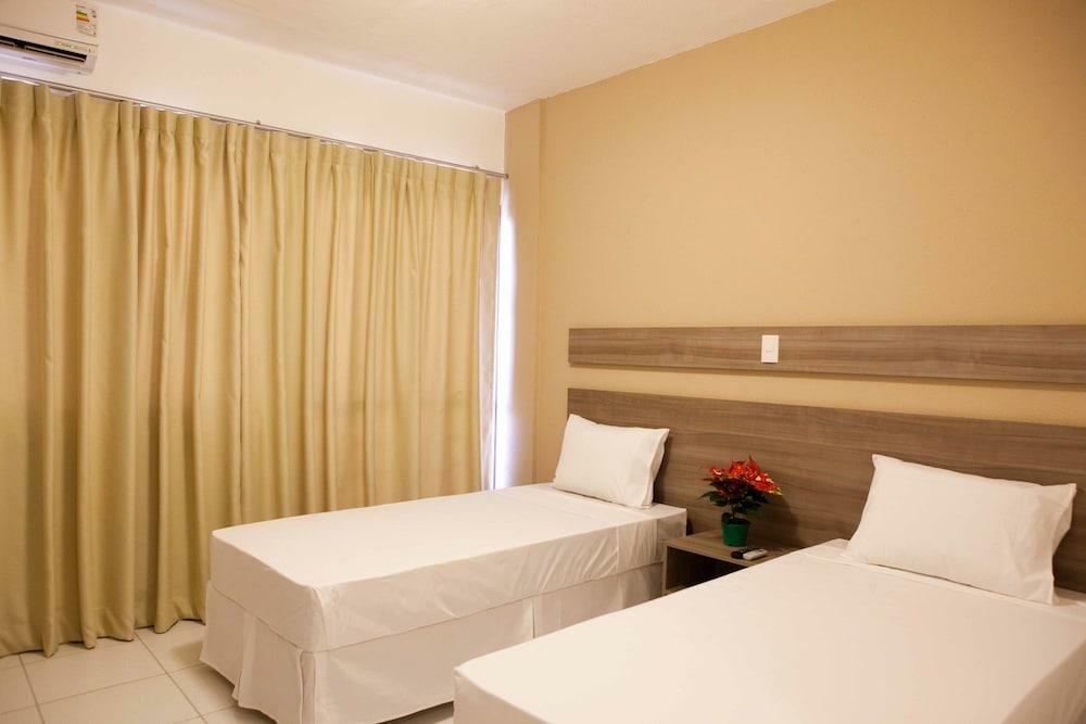 Getúllio Hotel Cuiabá Exterior foto